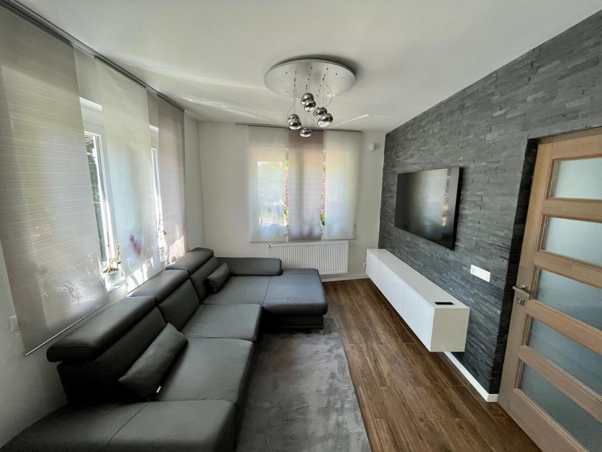 אגר Bagoly Apartman מראה חיצוני תמונה